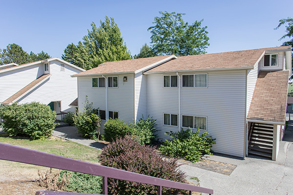 Chinook apartments